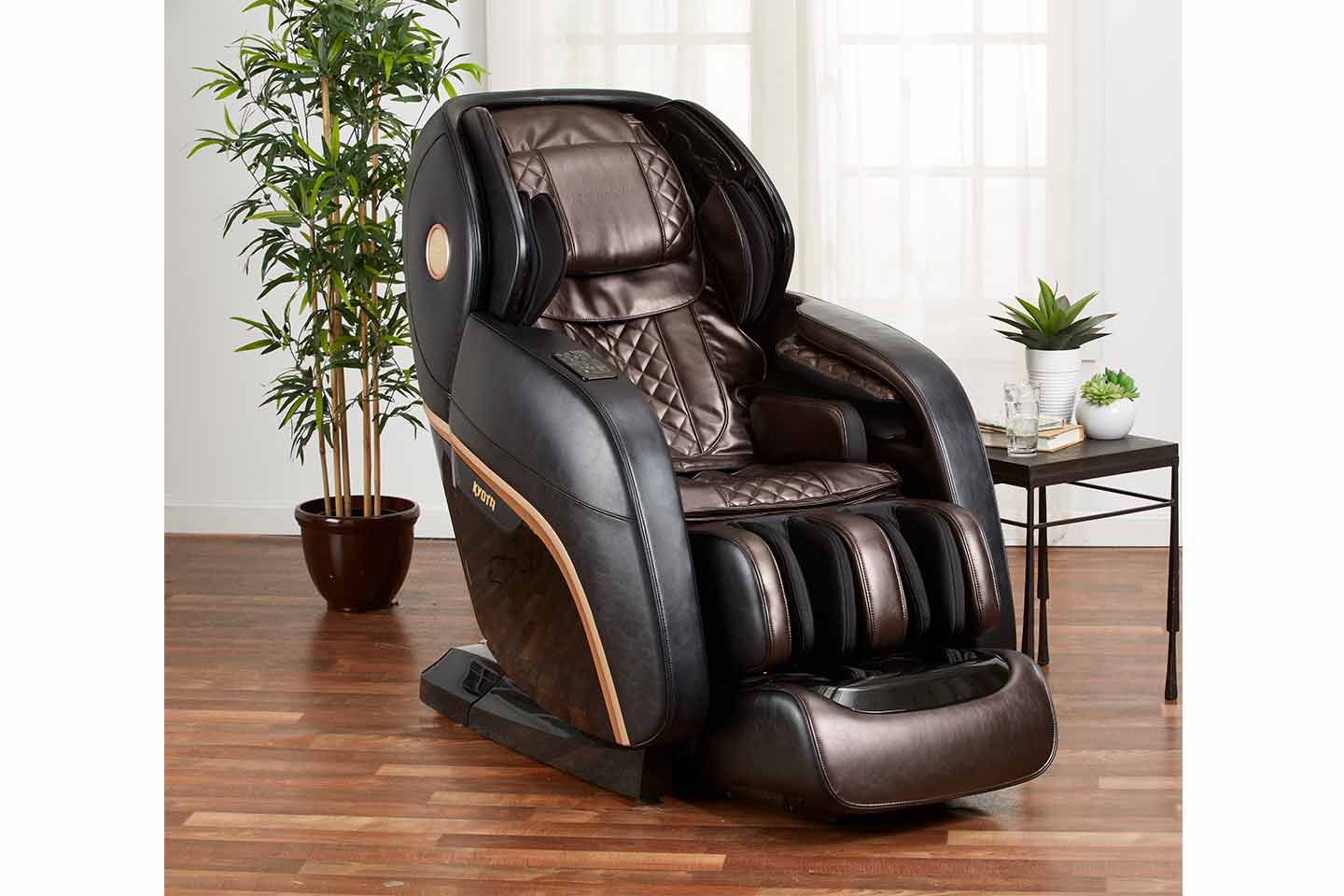 Kyota Kokoro M888 4D Massage Chair Certified Pre-Owned Grade A