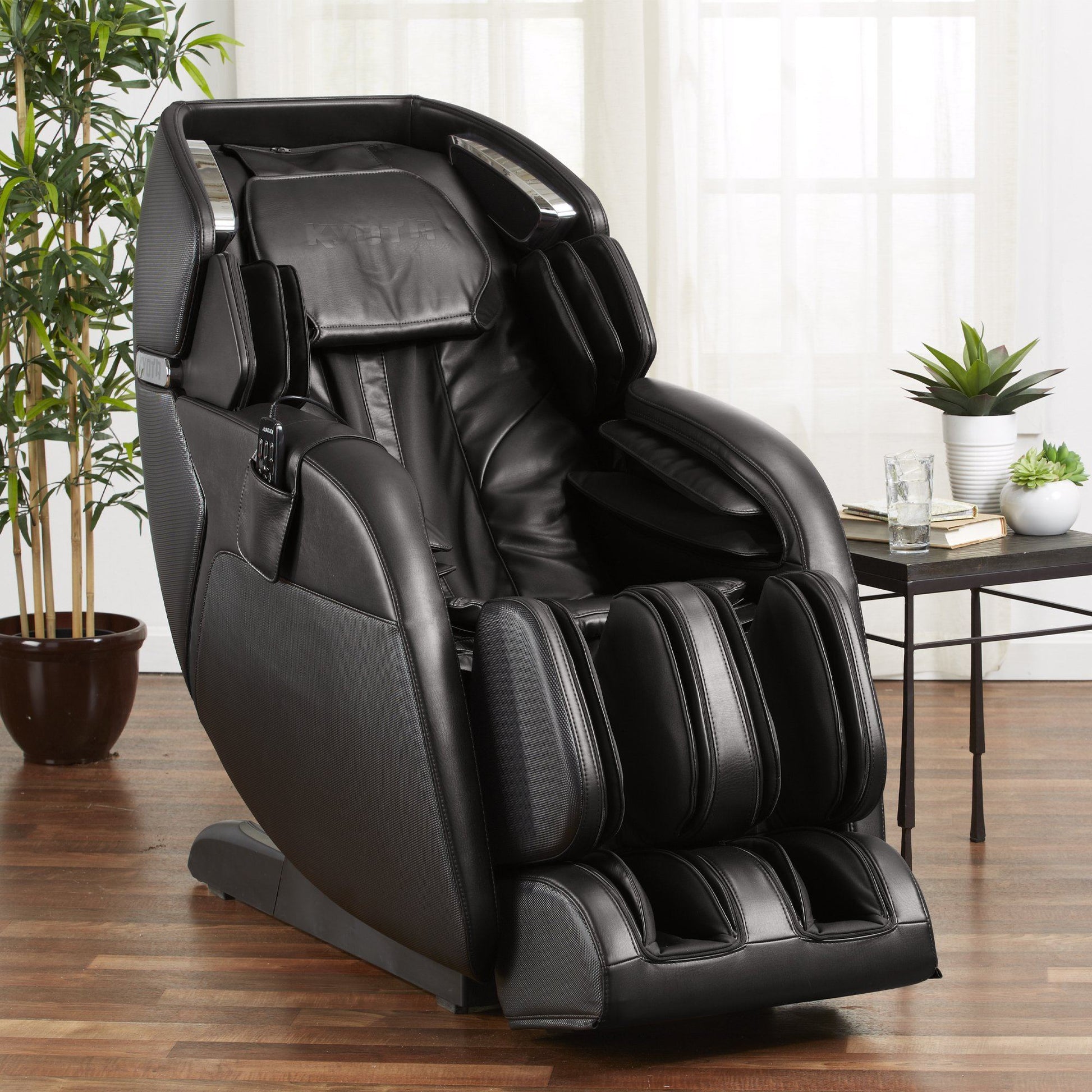Kyota Kenko M673 Massage Chair Certified Pre-Owned Grade A